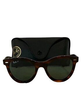 NEW RAY-BAN Tortoise Shell Sunglasses. RB2241